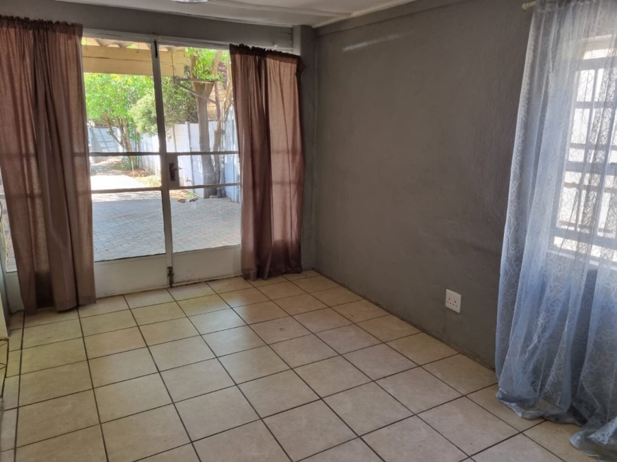 3 Bedroom Property for Sale in Fleurdal Free State